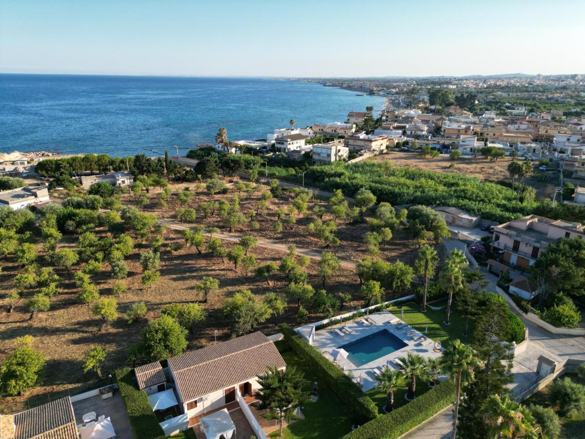 Villa Dolmen Beach أفولا المظهر الخارجي الصورة