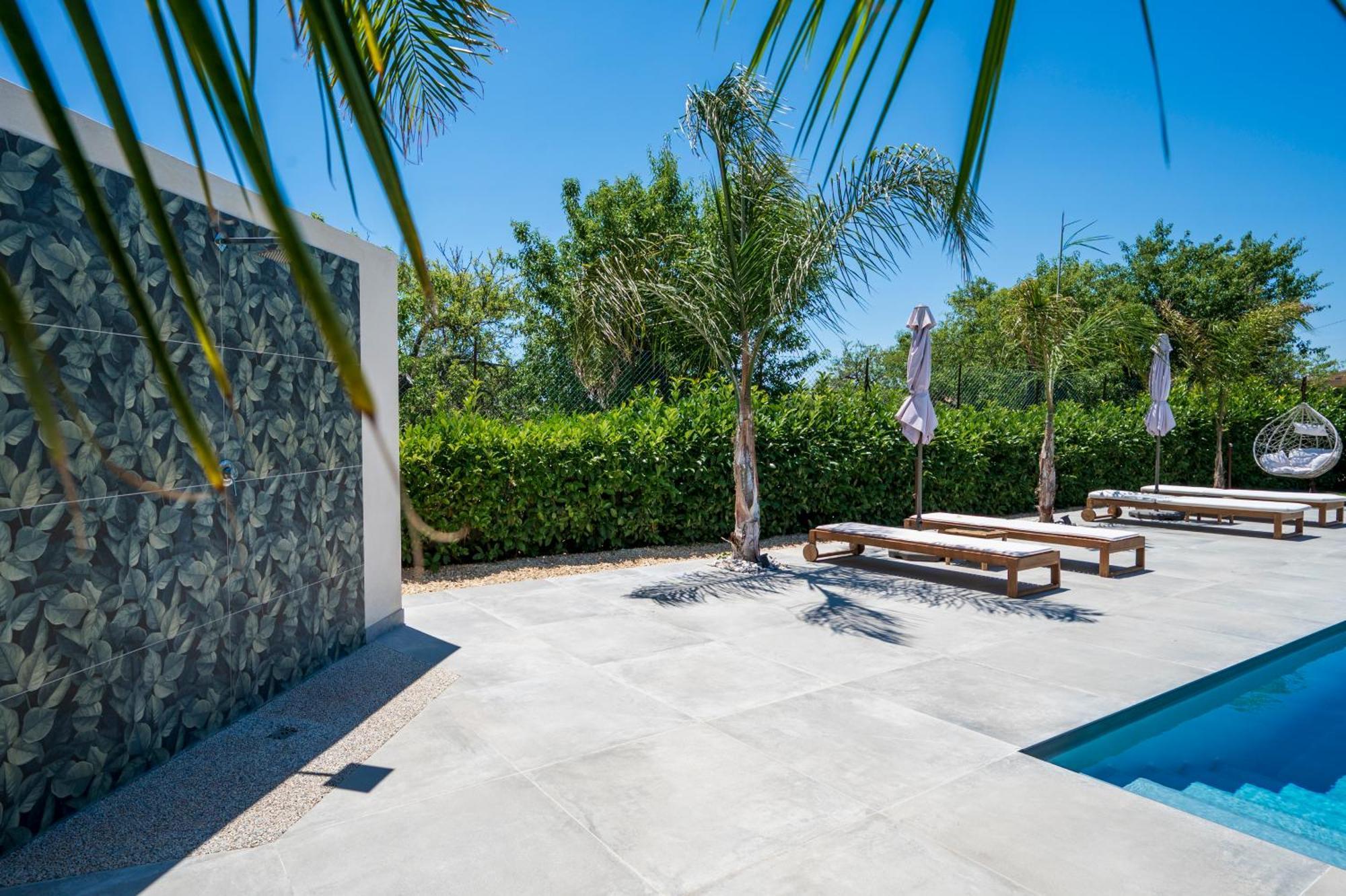 Villa Dolmen Beach أفولا المظهر الخارجي الصورة
