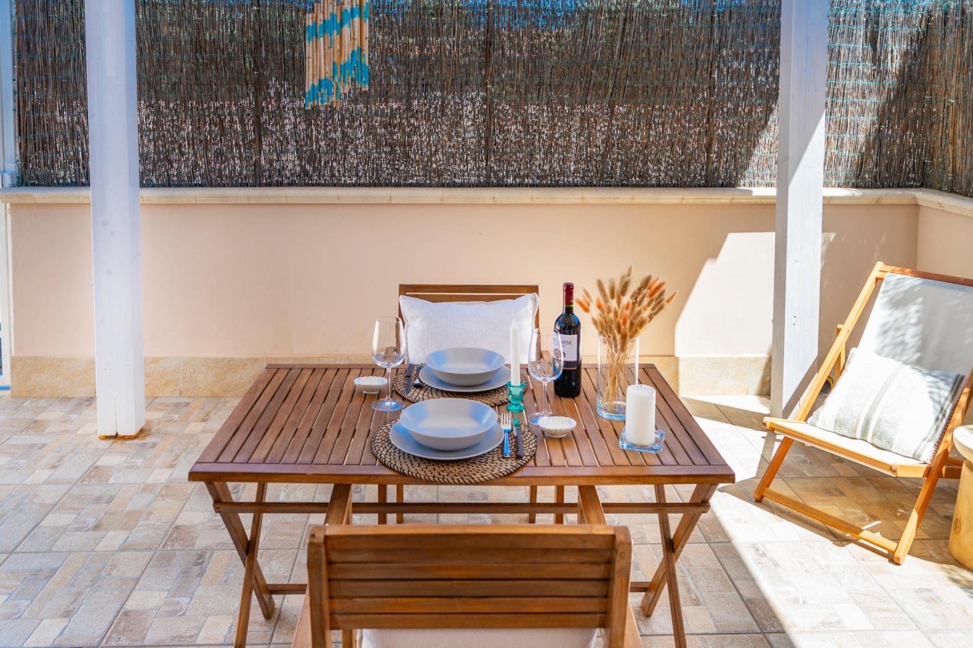 Villa Dolmen Beach أفولا المظهر الخارجي الصورة